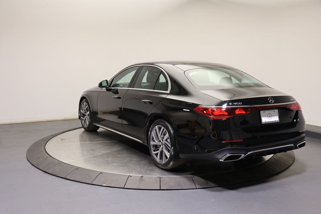 Thumbnail: 2026 Mercedes-Benz E-Class - 5