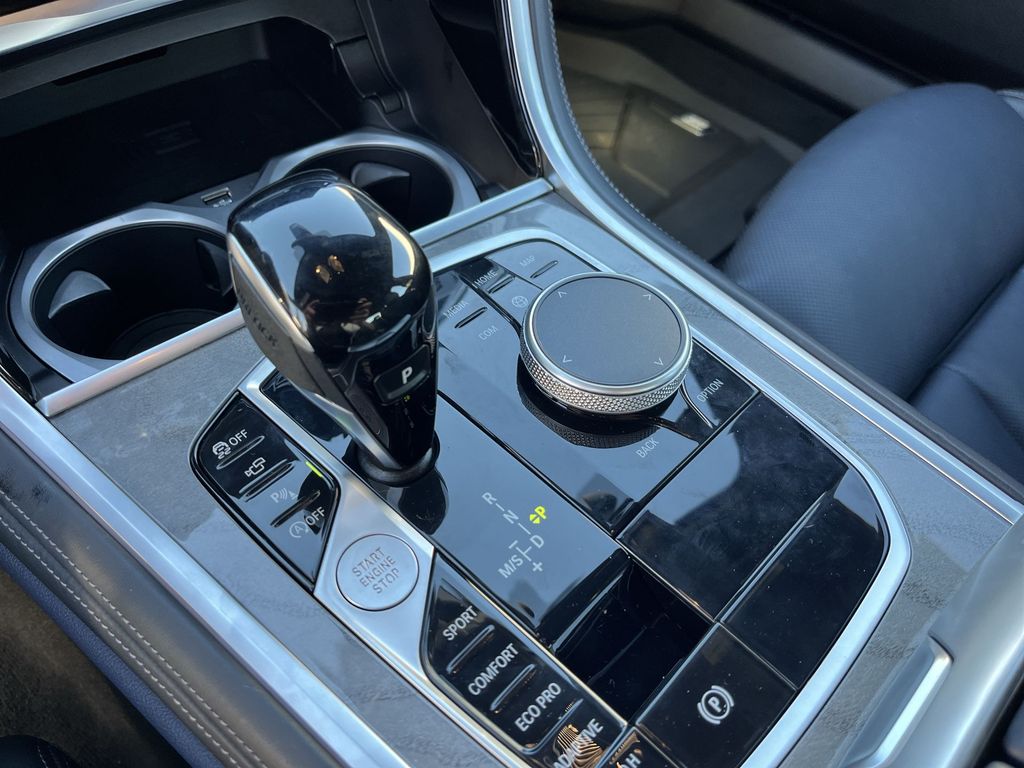 Thumbnail: 2024 BMW 8 Series - 20