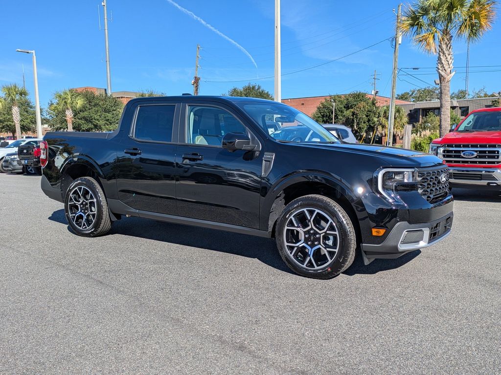 2025 Ford Maverick Lariat