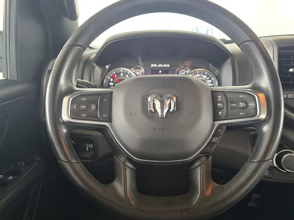 Thumbnail: 2025 RAM 1500 - 20