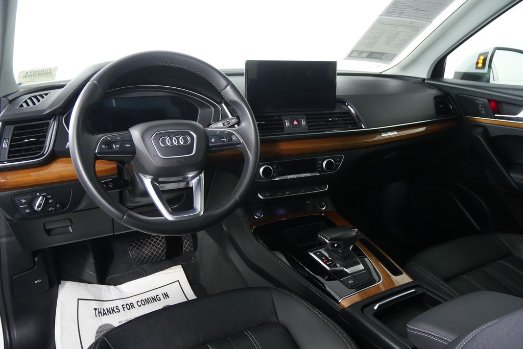 Thumbnail: 2022 Audi Q5 - 19