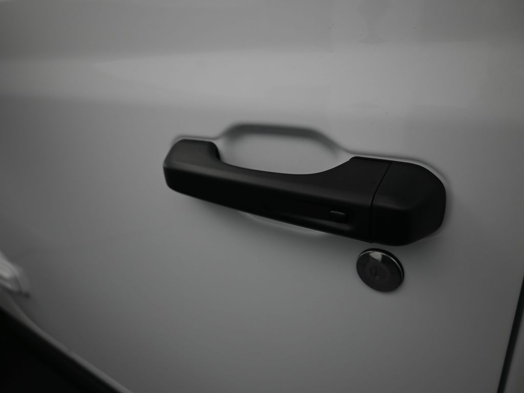 New 2026 Bright White Clearcoat Jeep Rubicon image 26