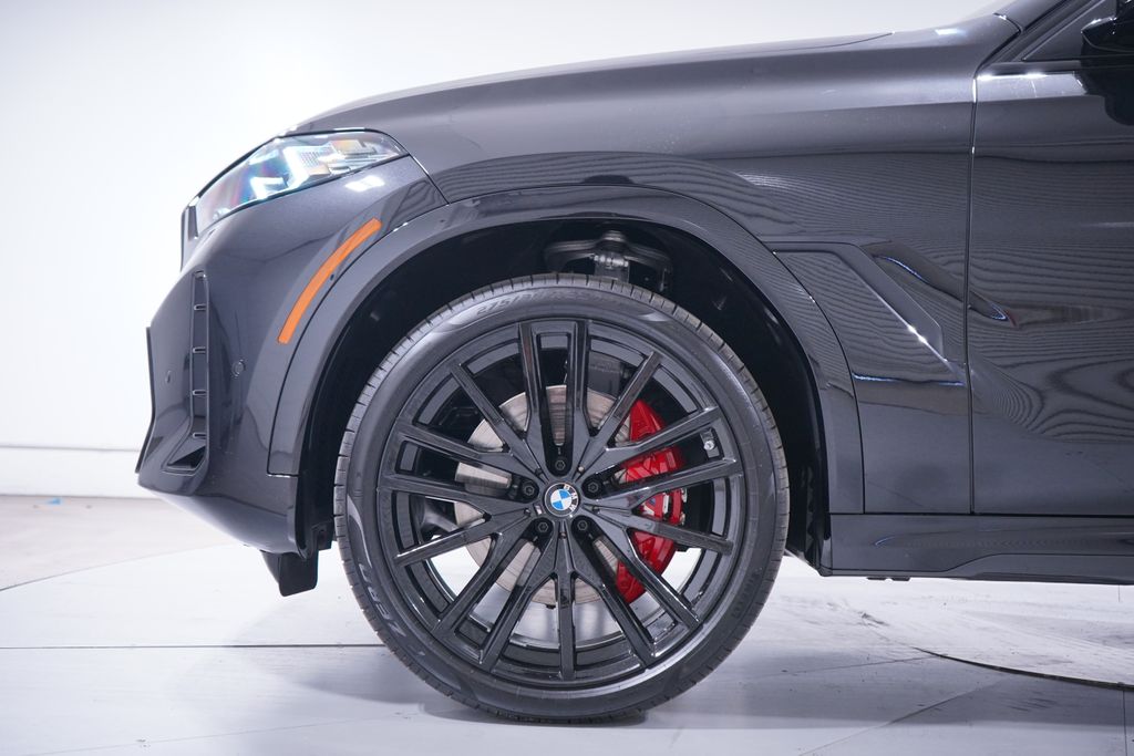Thumbnail: 2027 BMW X6 - 2