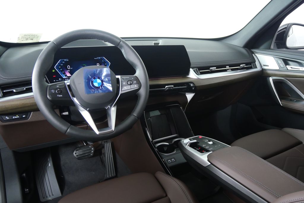 Thumbnail: 2025 BMW X1 - 18