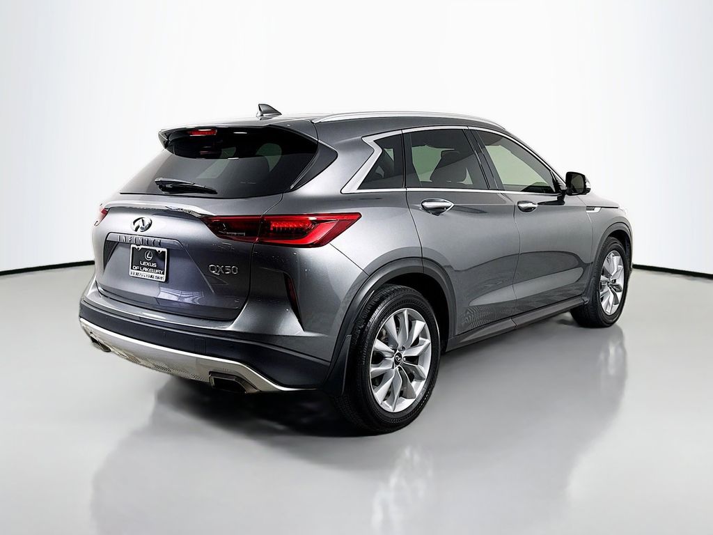 Thumbnail: 2021 INFINITI QX50 - 5