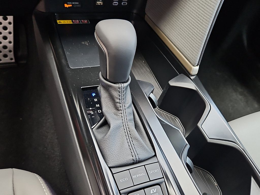 Thumbnail: 2026 Toyota Camry - 11