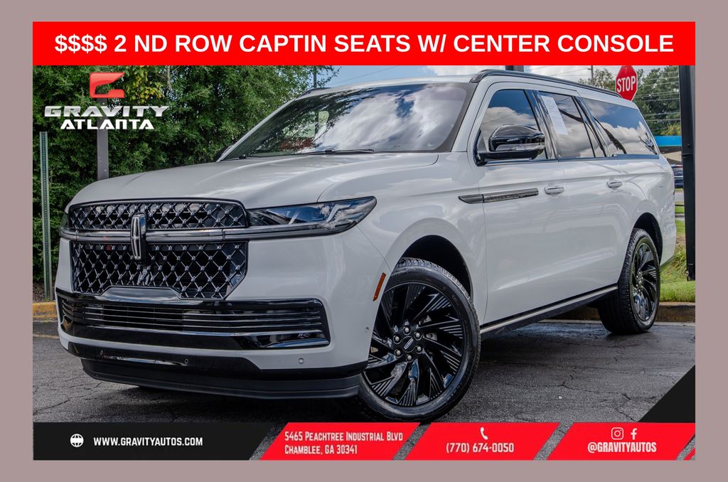Pristine White Metallic Tri-Coat 2025 Lincoln Navigator SUV / Crossover Four-Wheel Drive Automatic