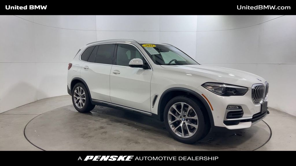 Thumbnail: 2021 BMW X5 - 2