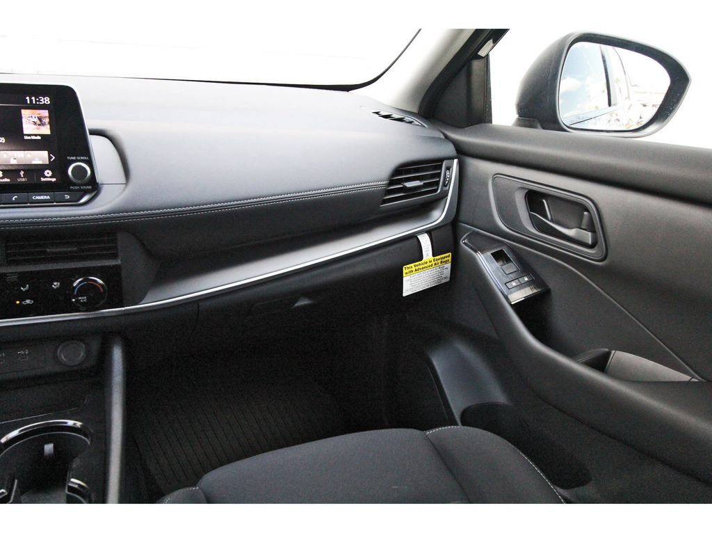 2026 Nissan Rogue S - 7