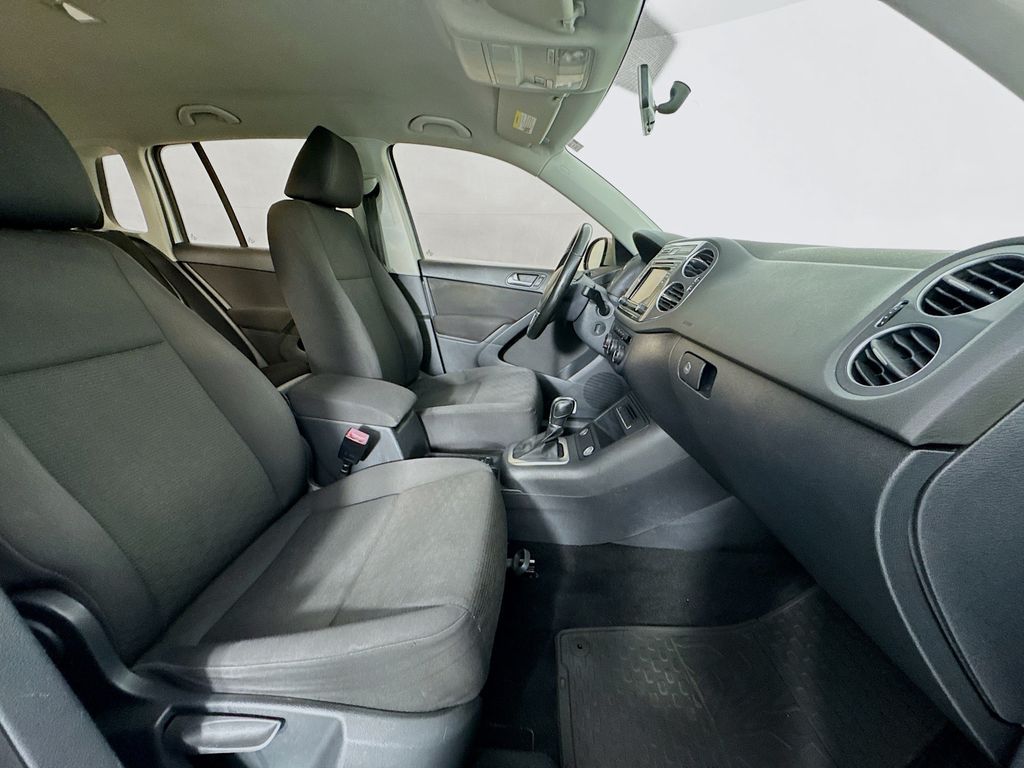 Used Car 2018 Volkswagen Tiguan Limited  2.0t For Sale Under $15,000 In Austin, Texas