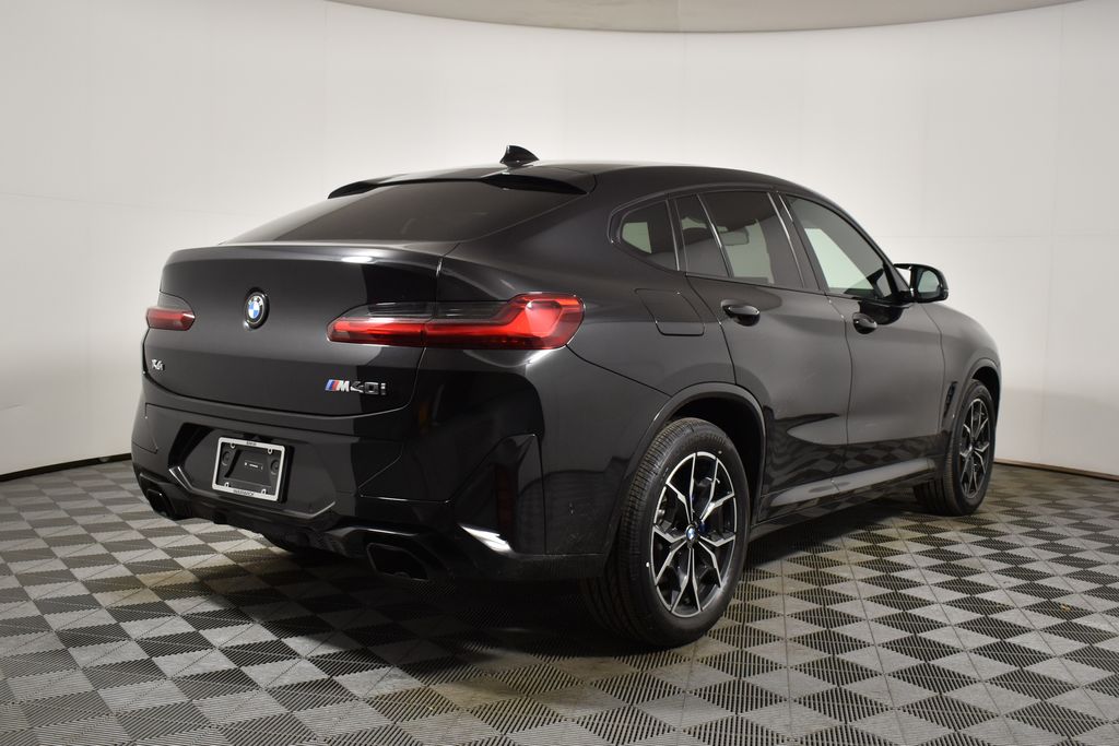 Thumbnail: 2024 BMW X4 - 7