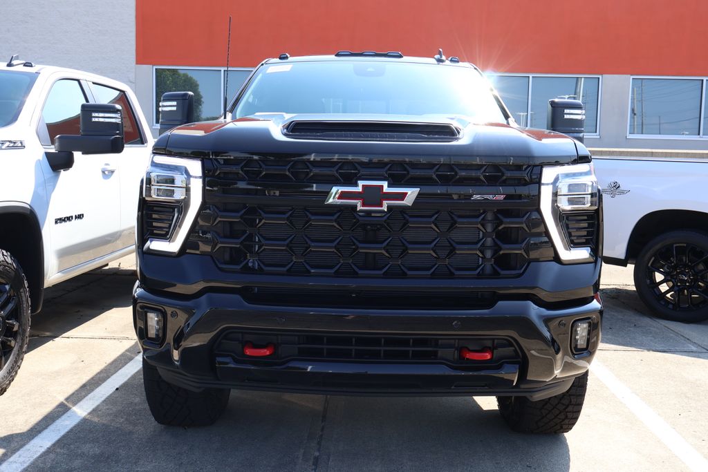 Thumbnail: 2025 Chevrolet Silverado 2500 - 2