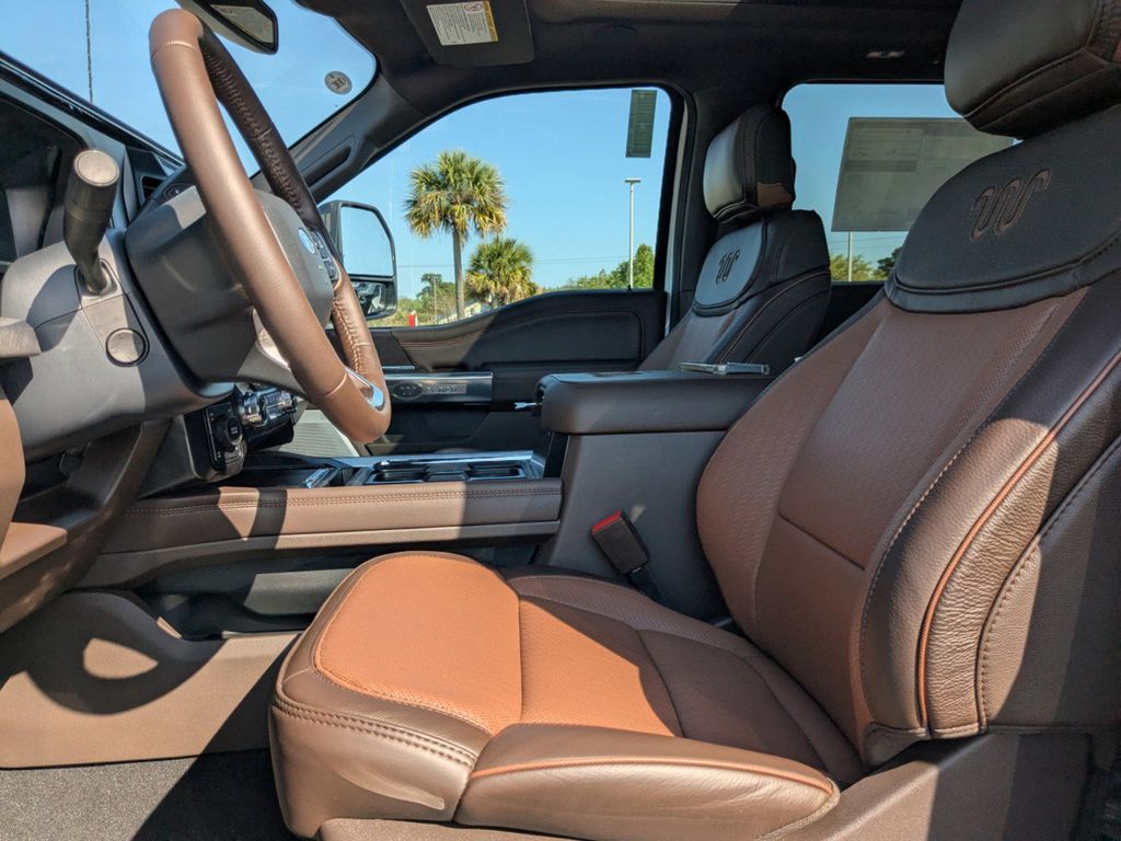 2026 Ford F-350 Super Duty Platinum