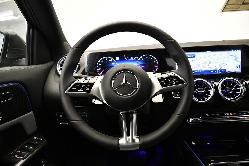 Thumbnail: 2026 Mercedes-Benz GLA - 21