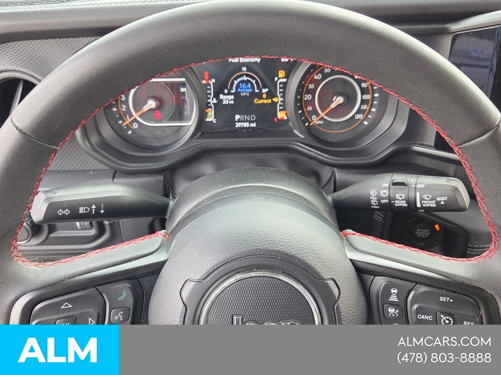 Used 2024 White Jeep Rubicon image 25