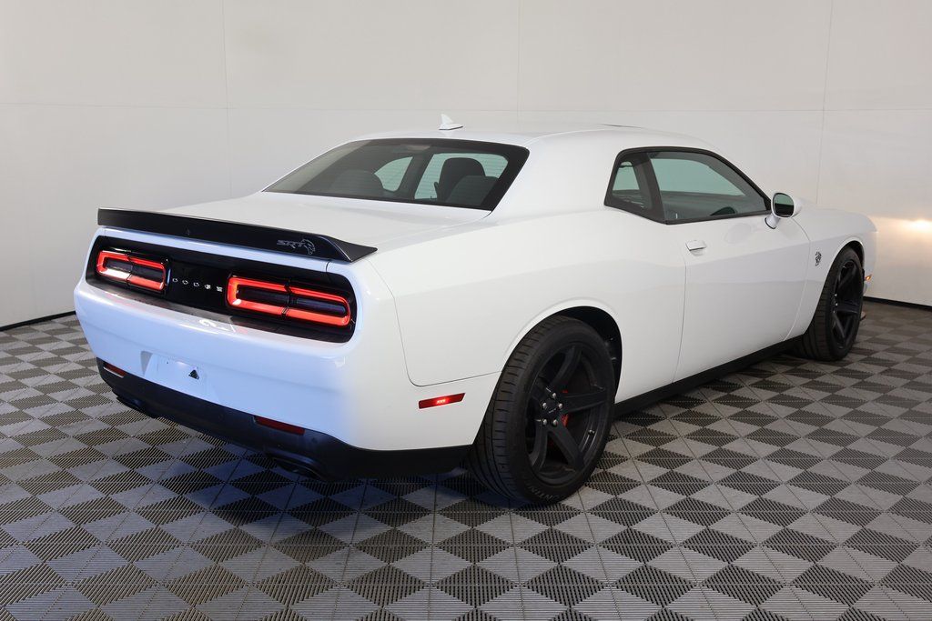 Thumbnail: 2022 Dodge Challenger - 4