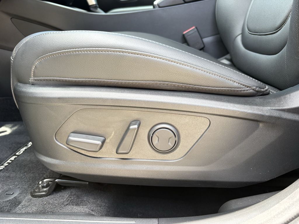 2025 Hyundai Santa Cruz SEL Green at Baytown Hyundai