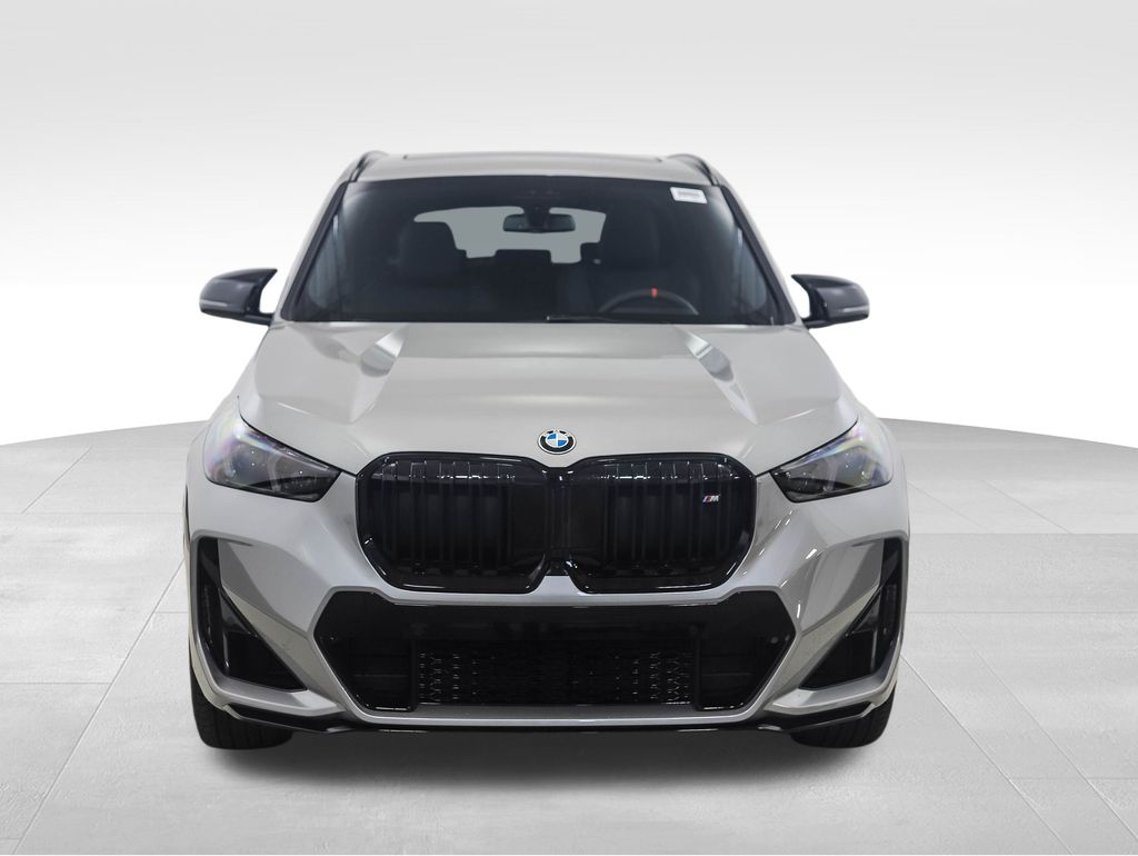 2025 BMW X1 M35i 8