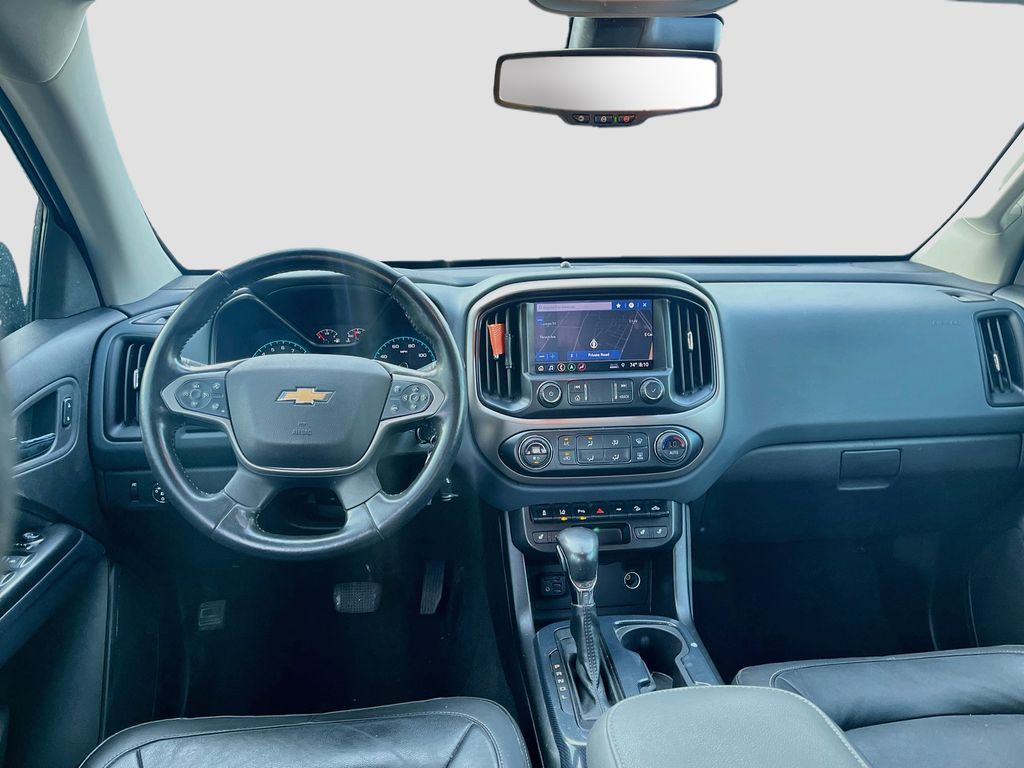 Used 2022 Blue Chevrolet Z71 image 22