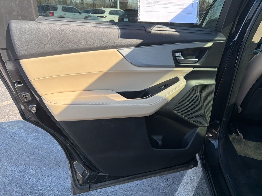 Thumbnail: 2024 Acura MDX - 21