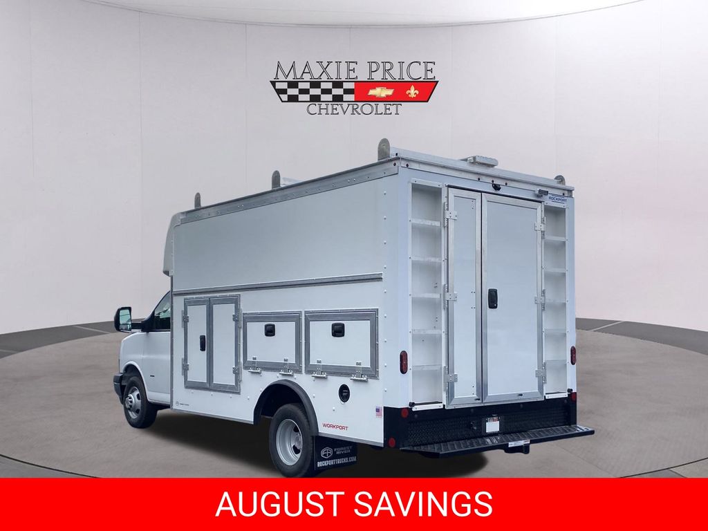 New 2025 Chevrolet Express 3500 Coupe