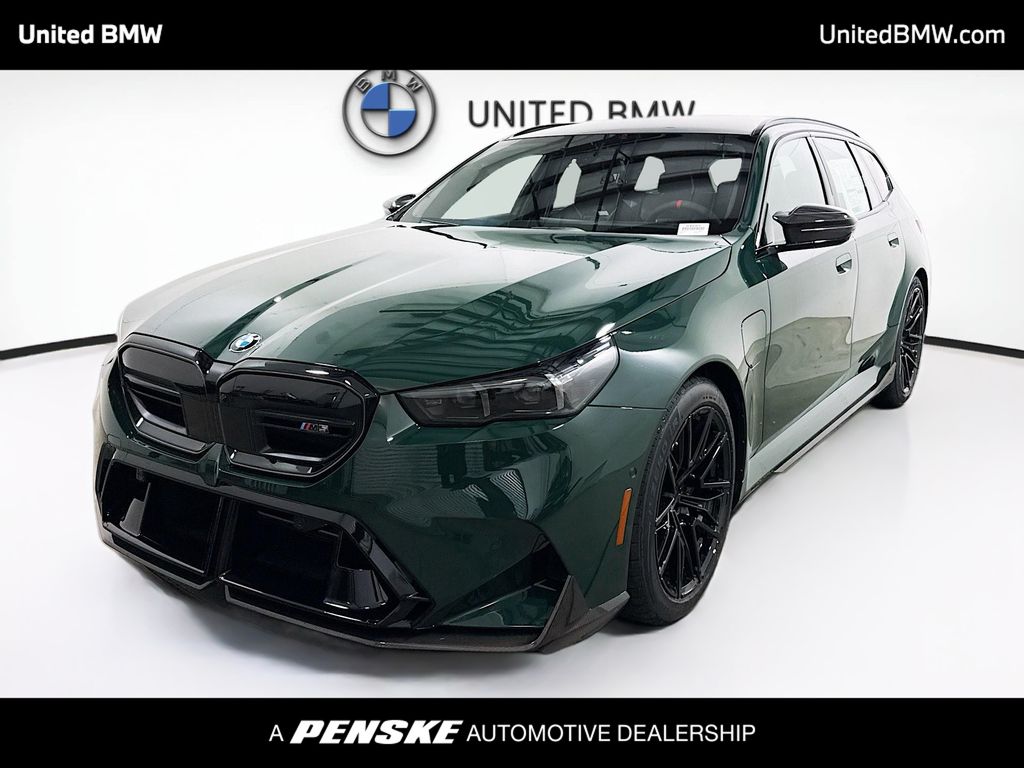 Thumbnail: 2026 BMW M5 - 1