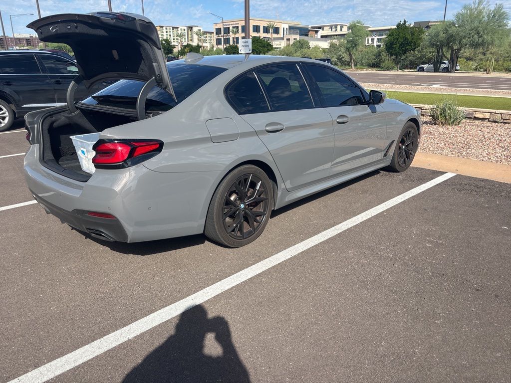 Thumbnail: 2021 BMW 5 Series - 6