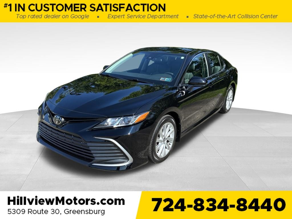 Midnight Black Metallic 2021 Toyota Camry Sedan Front-Wheel Drive 8-Speed Automatic