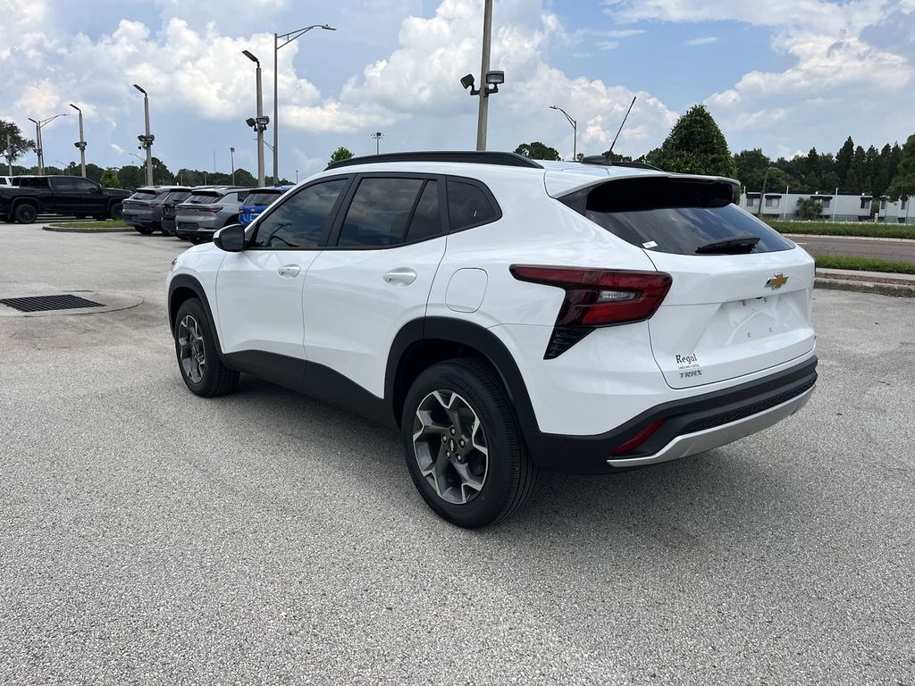 2025 Chevrolet Trax LT 4