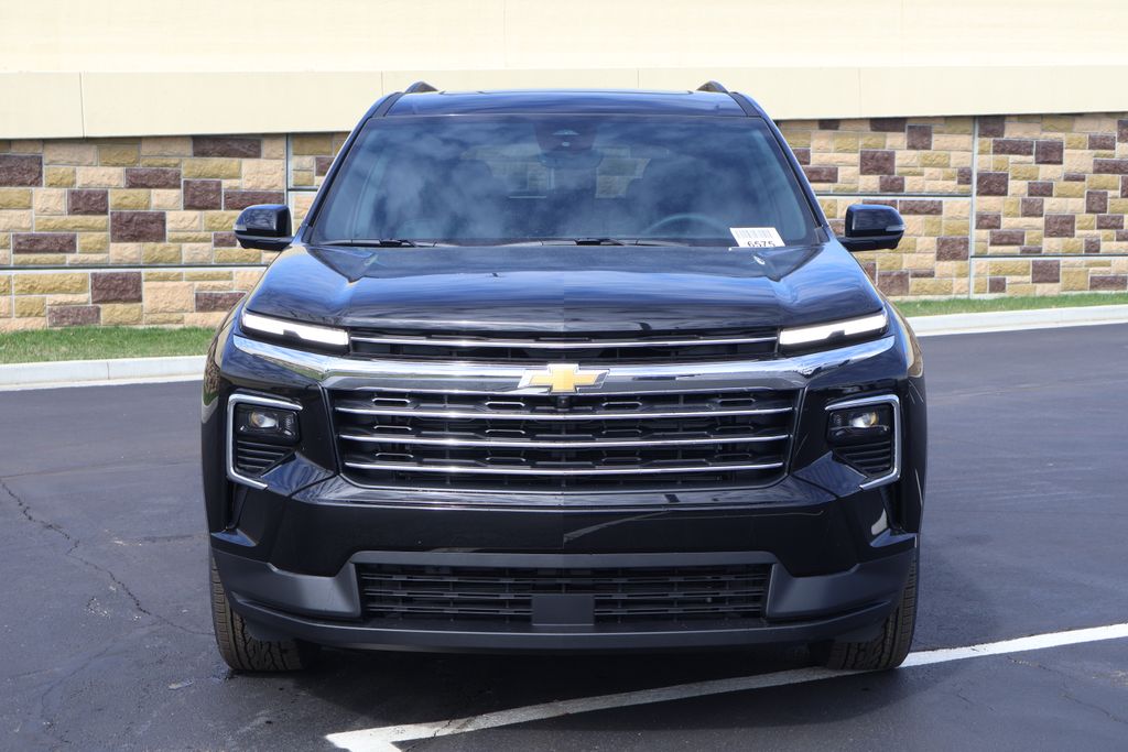 Thumbnail: 2026 Chevrolet Traverse - 2