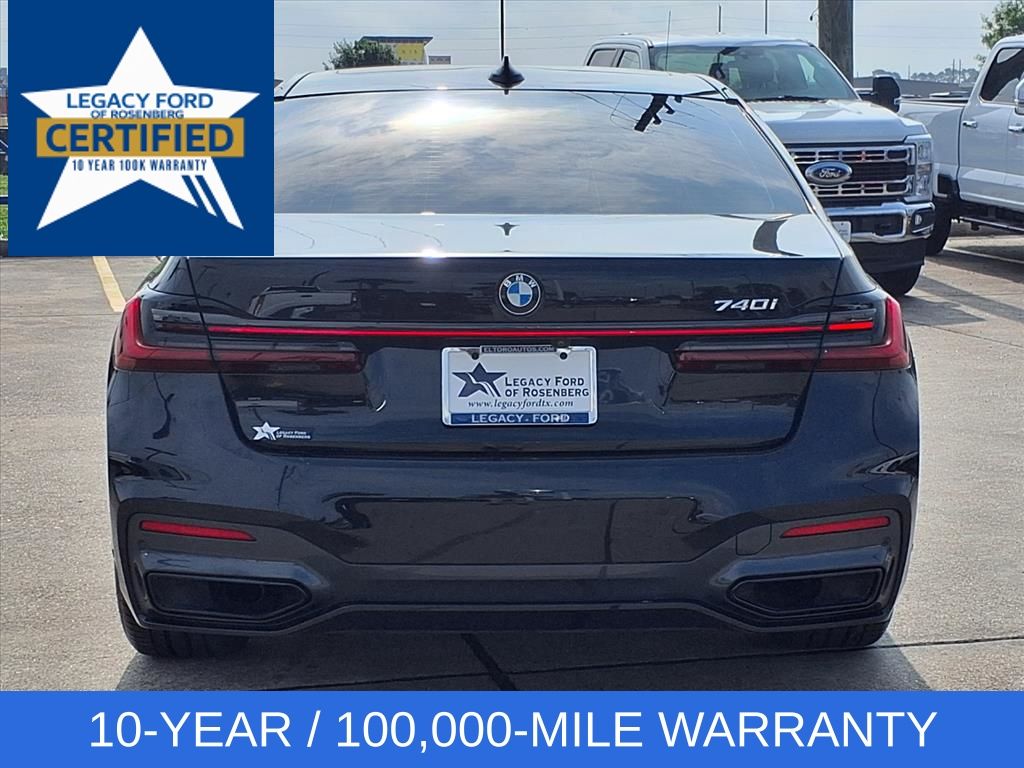 2021 BMW 7 Series 740i - 4