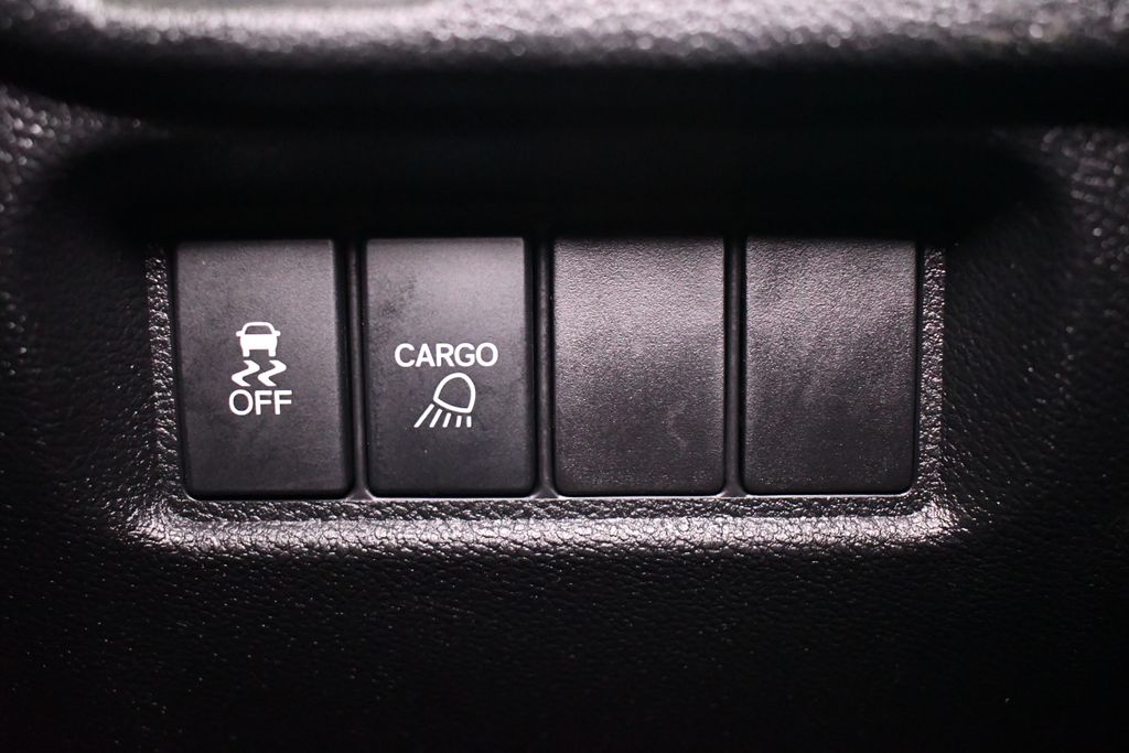 Thumbnail: 2019 Honda Ridgeline - 16