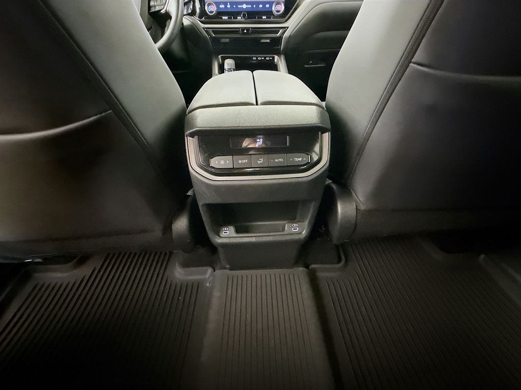 Thumbnail: 2025 Lexus TX - 25