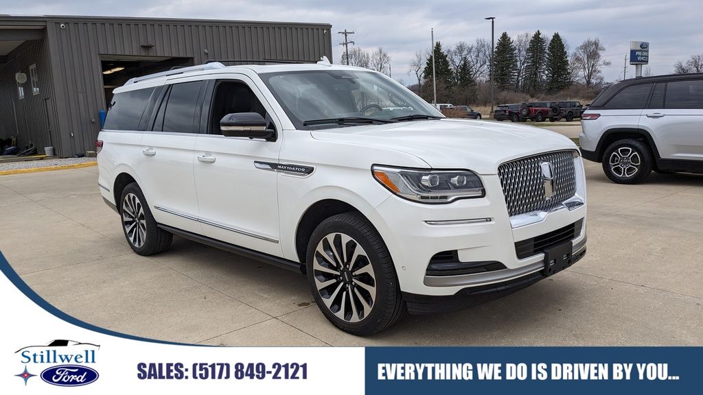 2023 Lincoln Navigator L Reserve 4WD