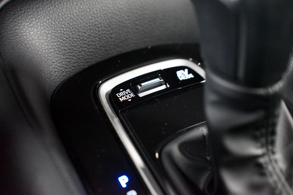 Thumbnail: 2026 Toyota Corolla - 21