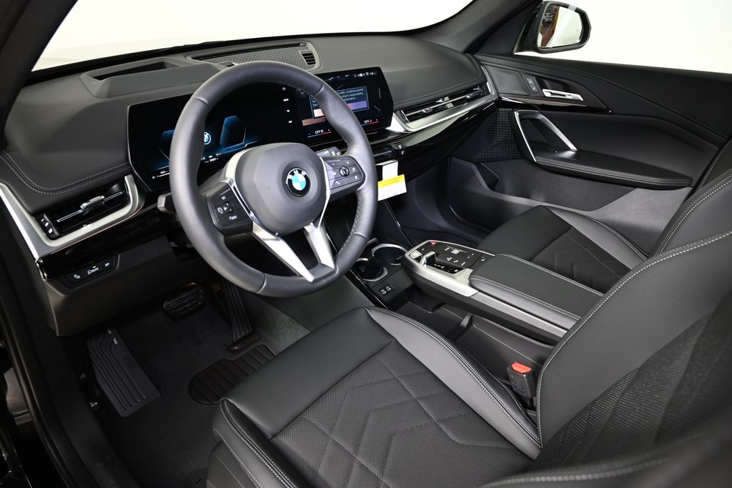 Thumbnail: 2026 BMW X1 - 15