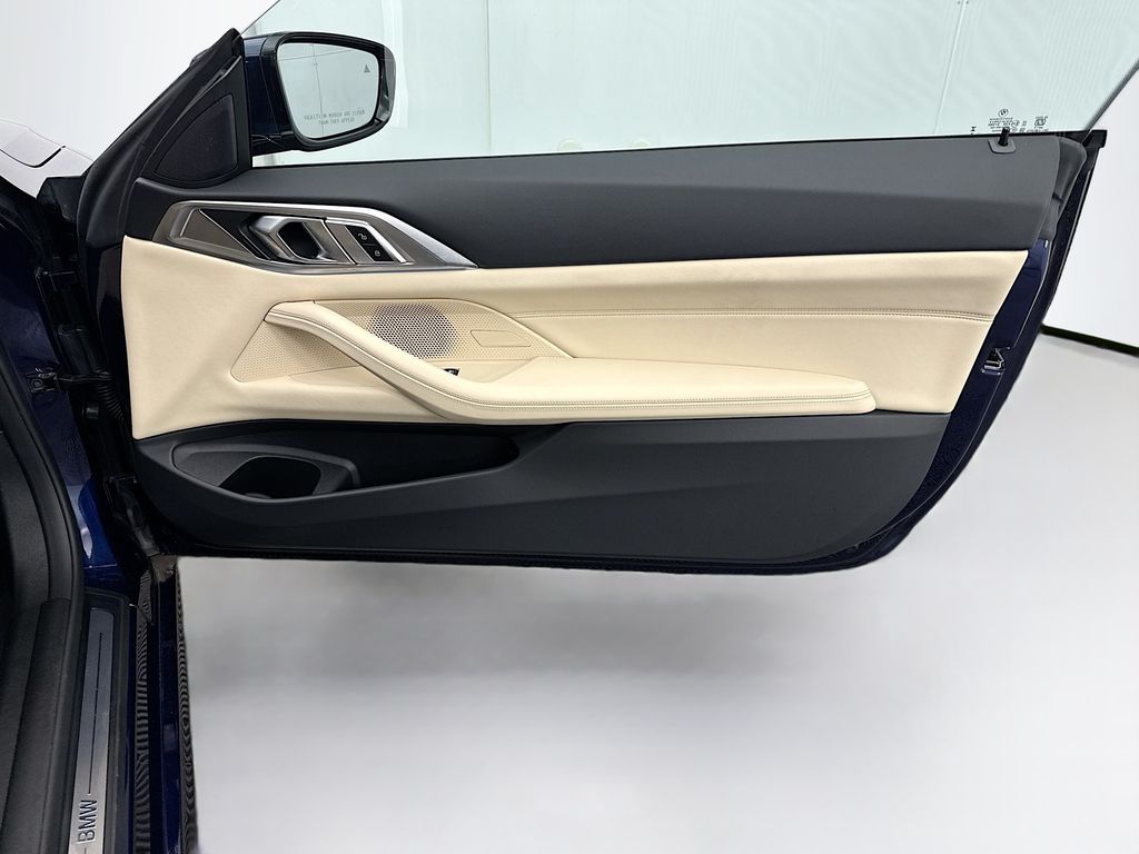 Thumbnail: 2026 BMW 4 Series - 24