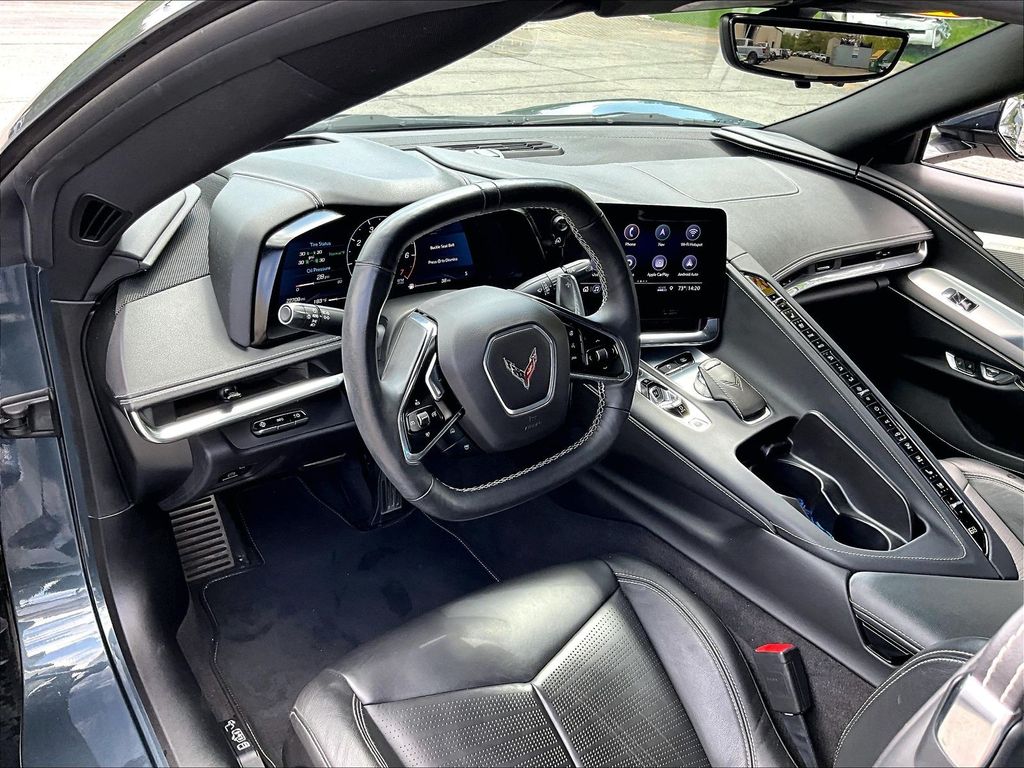 2020 Chevrolet Corvette — photo 8