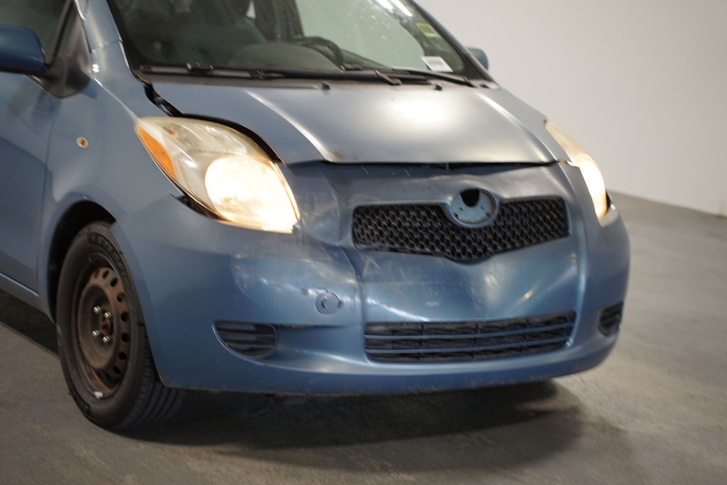 2007 Toyota Yaris Base 4