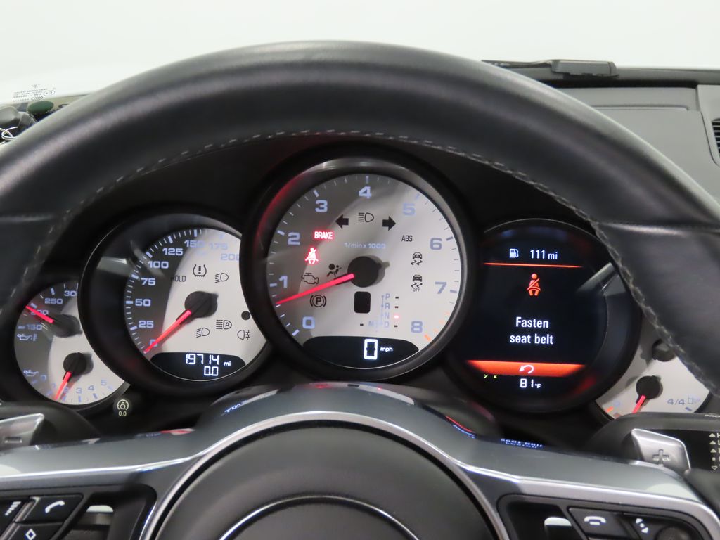 Thumbnail: 2017 Porsche 911 - 16