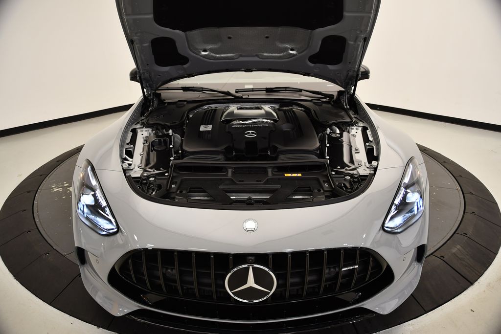 2025 Mercedes-Benz AMG GT C 12