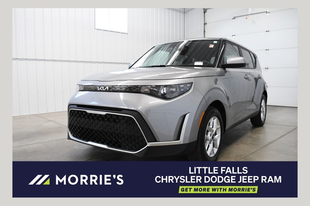 Steel Gray 2025 Kia Soul LX FWD SUV / Crossover Front-Wheel Drive Continuously Variable Transmission