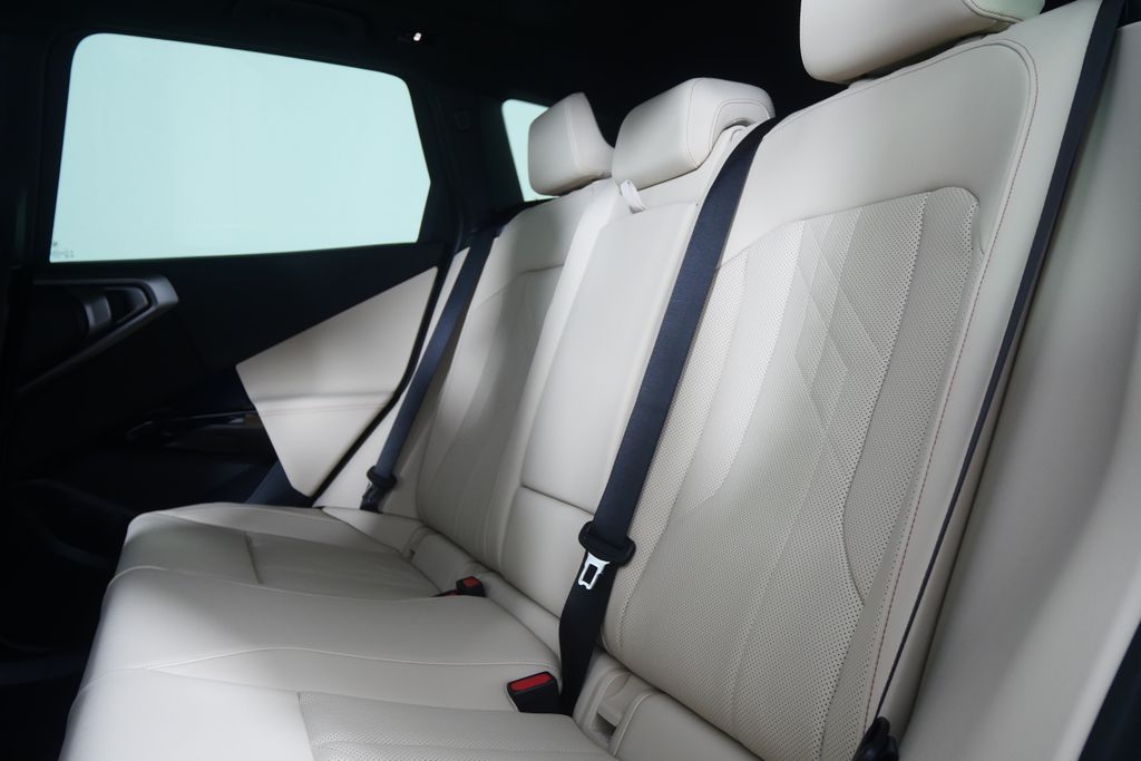 Thumbnail: 2026 BMW X3 - 15