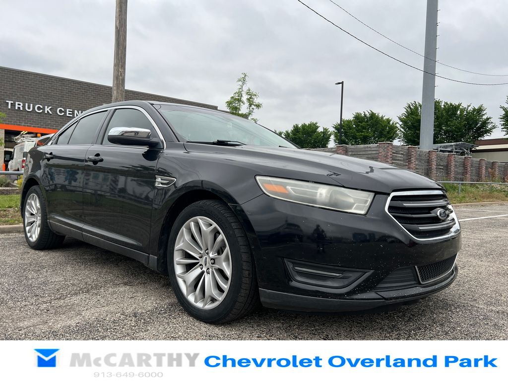 2015 Ford Taurus Limited FWD's photo