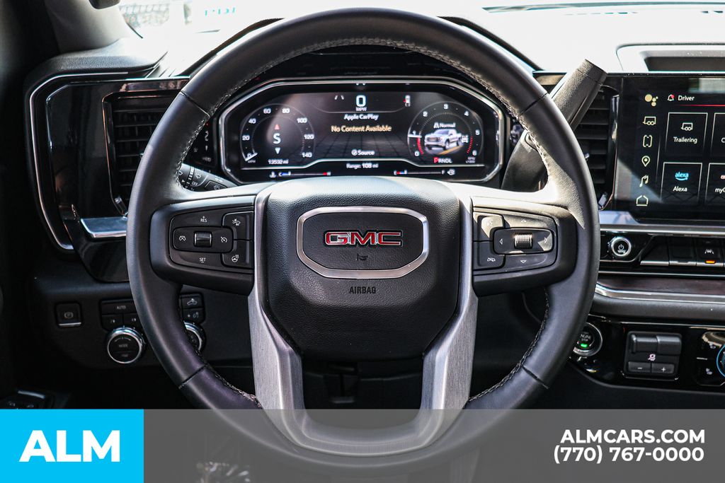 Used 2024 Blue GMC SLT image 29