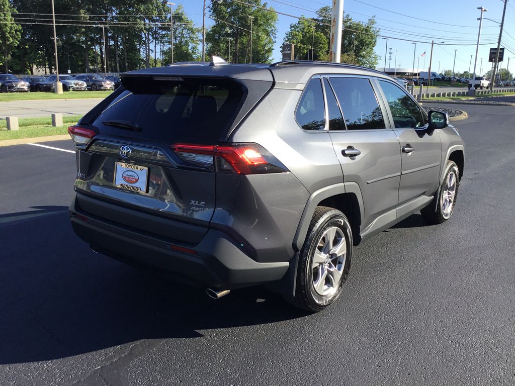 Thumbnail: 2024 Toyota RAV4 - 5