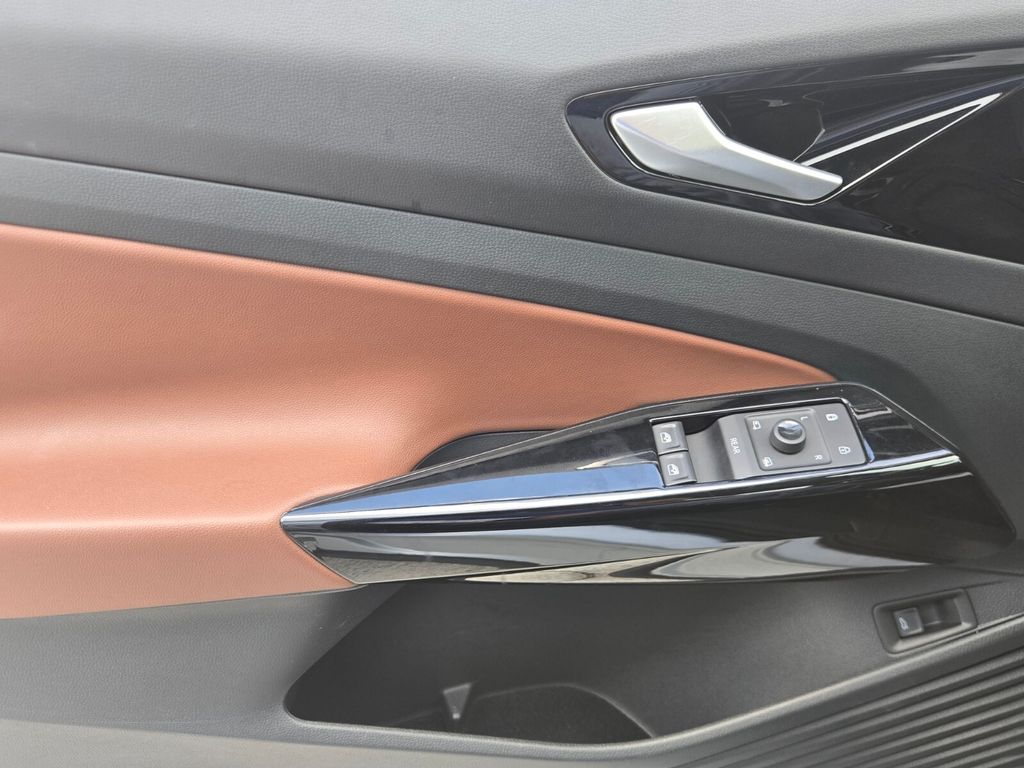 2021 Volkswagen Id.4 - $21,500