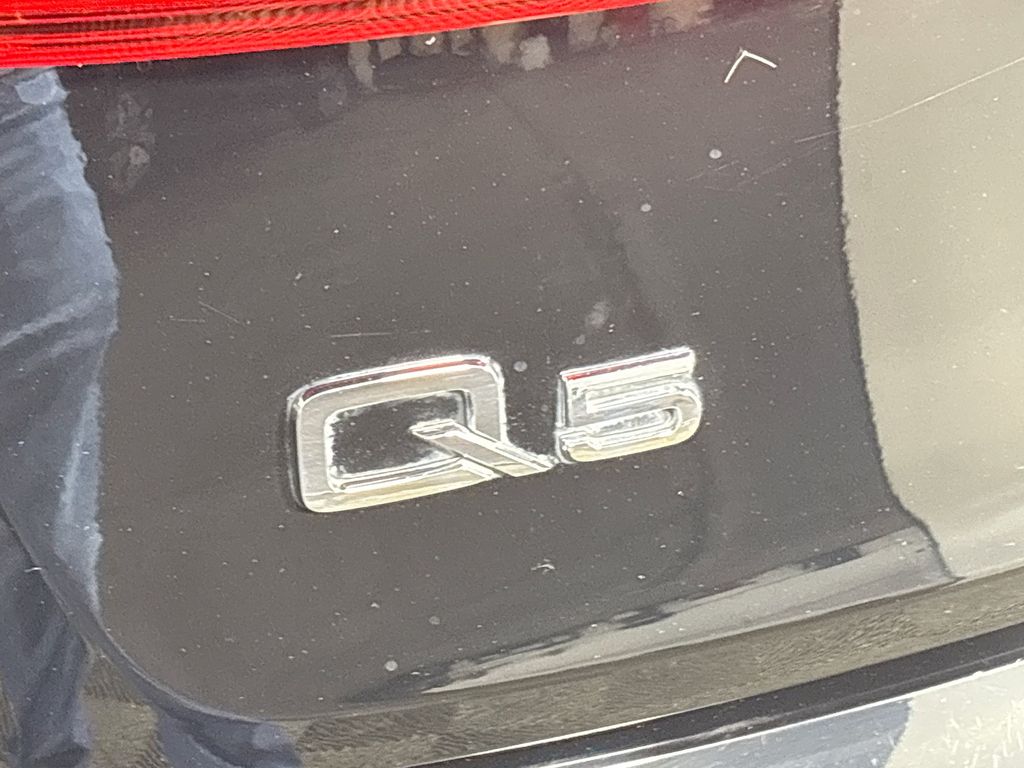 2019 Audi Q5 2.0T Premium Plus