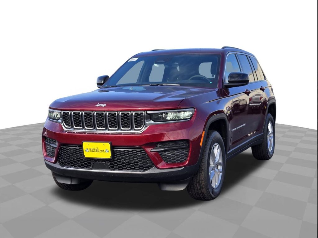 2026 Jeep Grand Cherokee Laredo - 0