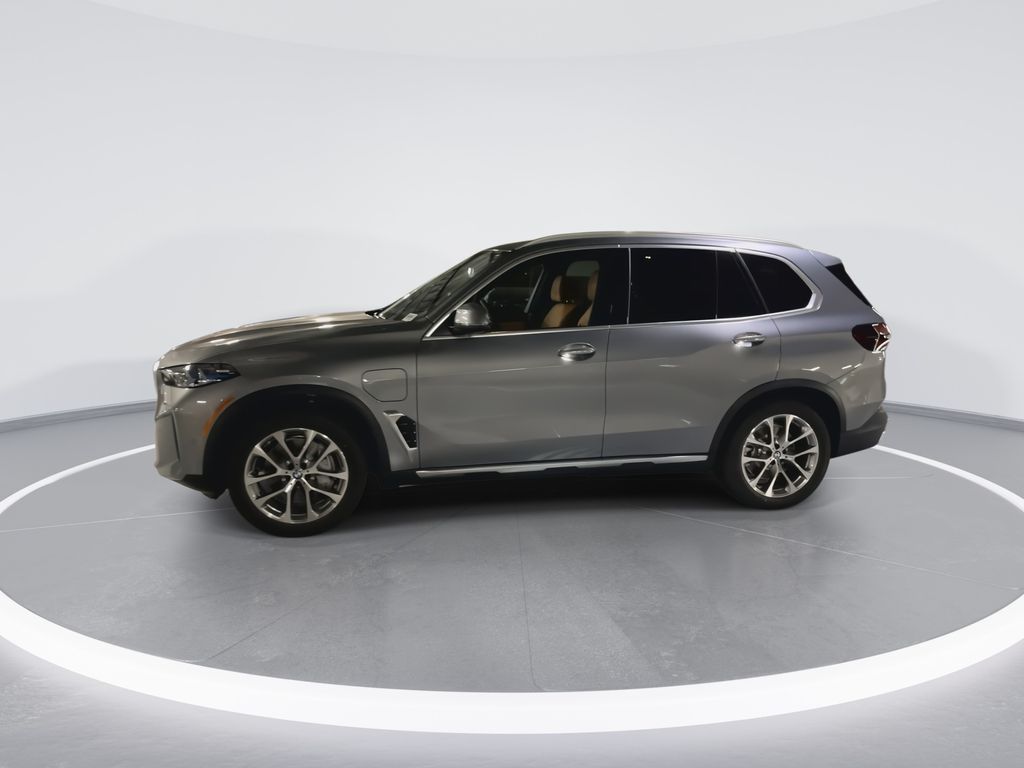 Thumbnail: 2026 BMW X5 - 5